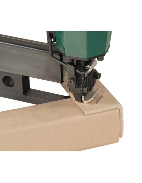 Agrafeuse OMER 590.738 RF